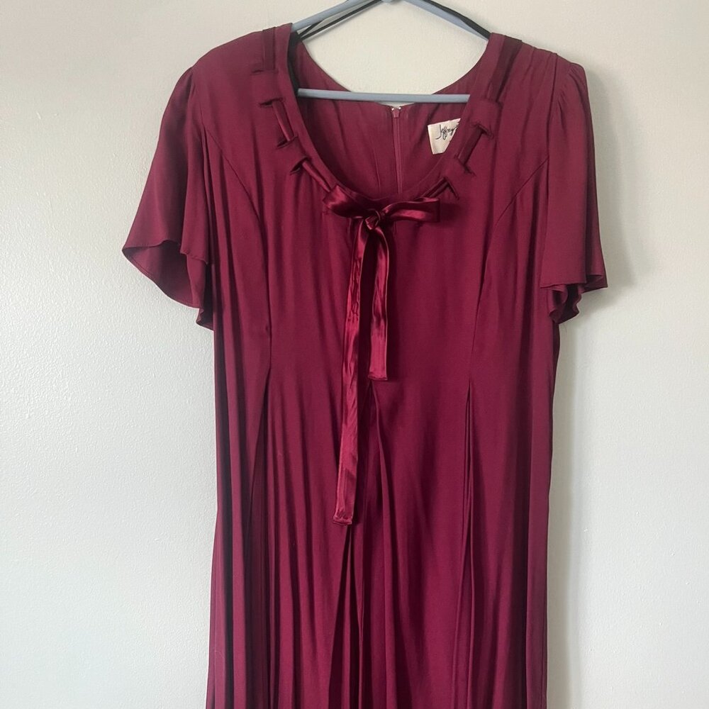 Vintage - Mini 90's era Jeffrey & Dana Burgundy Cocktail Dress